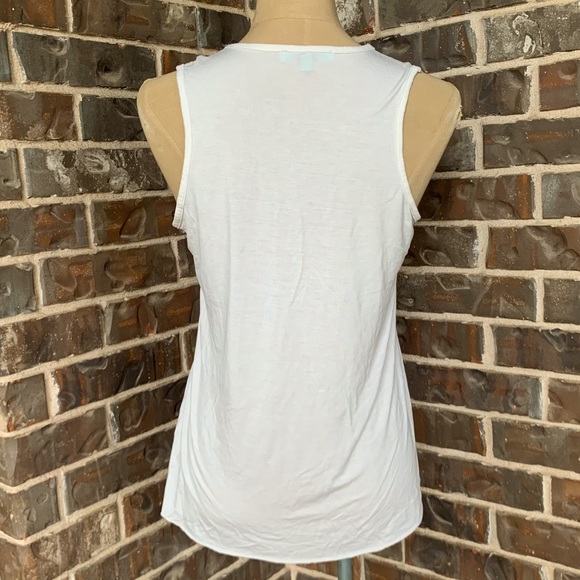 White Tank Snakeskin Texture Sleeveless - Medium - Picture 6 of 7